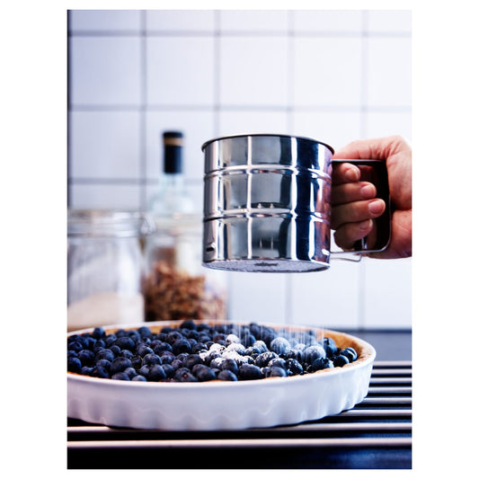 IKEA: IDEALISK Flour Sifter – Stainless Steel