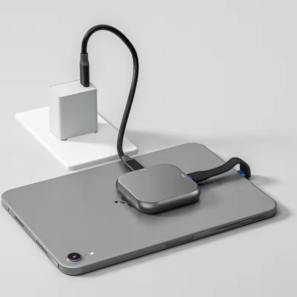 M.2 2230 NVMe SSD Magnetic Enclosure Mobile Hard Disk Case with PD 100W Fast Charge