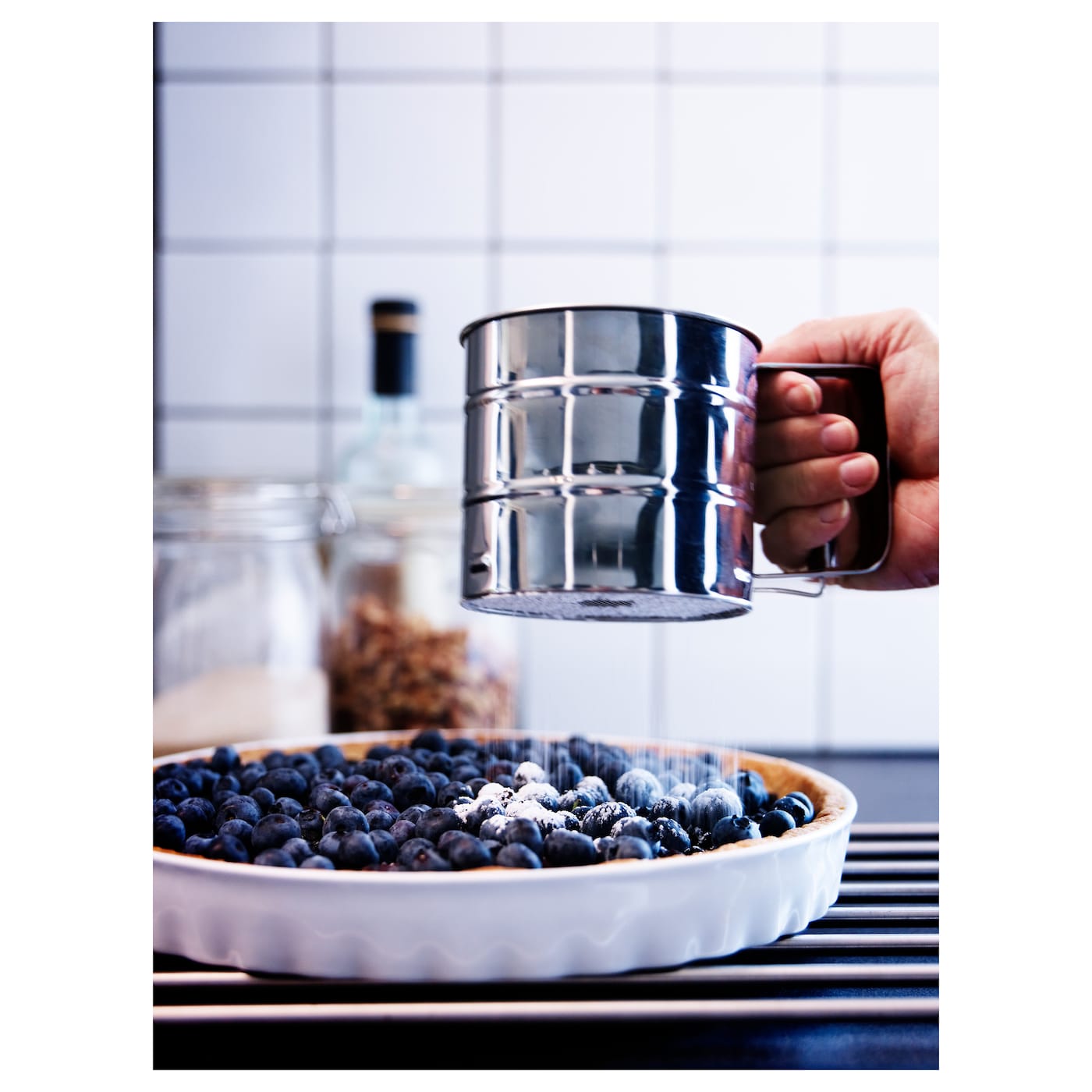 IKEA: IDEALISK Flour Sifter – Stainless Steel