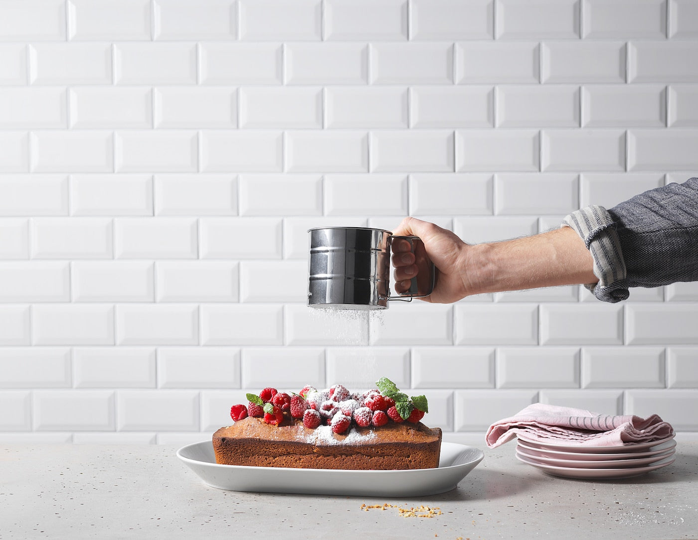 IKEA: IDEALISK Flour Sifter – Stainless Steel