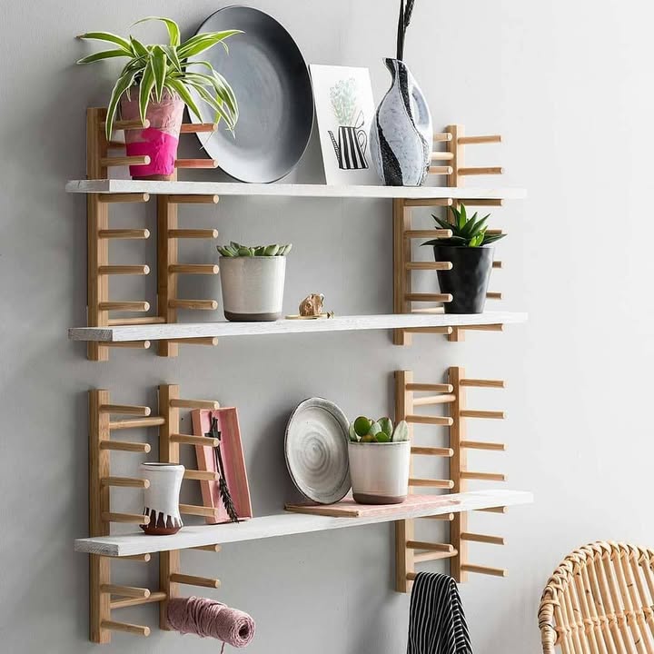 IKEA: OSTBIT Plate Holder – Bamboo